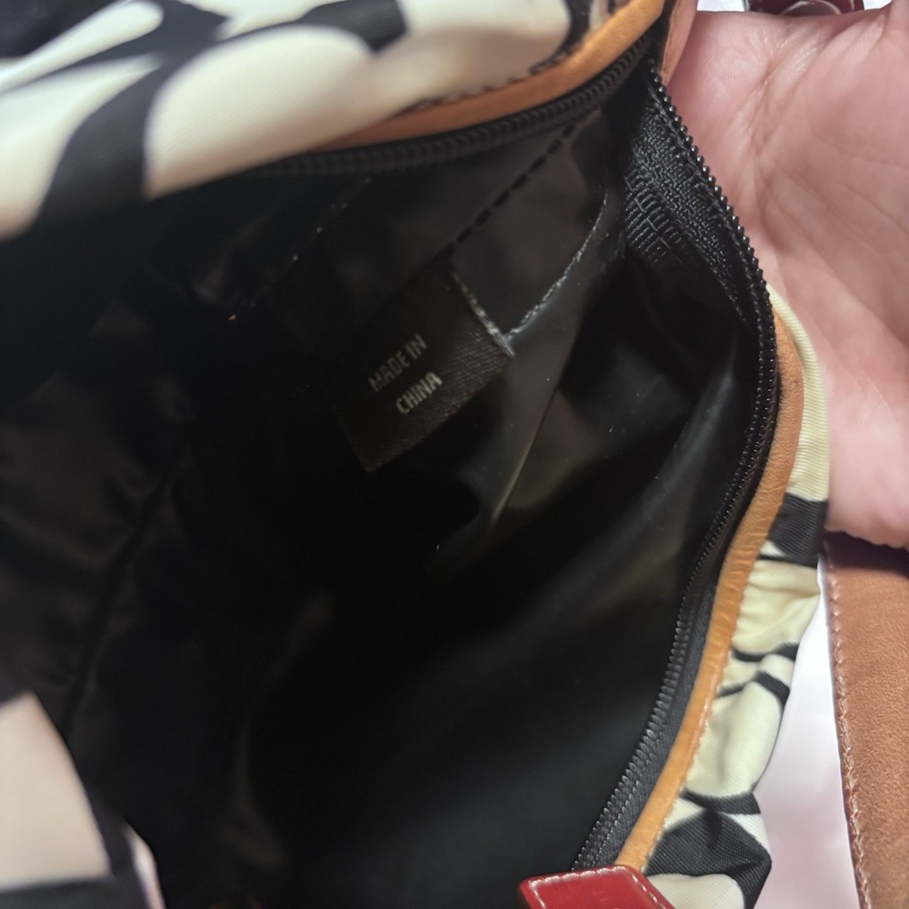 Vintage Y2K Coach Shoulder Bag Purse signature C monogram White Black Hobo - Picture 7 of 9